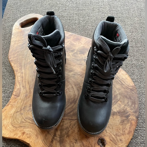 Kodiak Fernie waterproof street hiker boot - Picture 3 of 14
